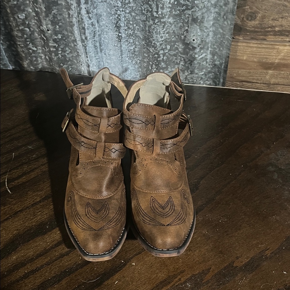Women’s Roper Brown Western Boots